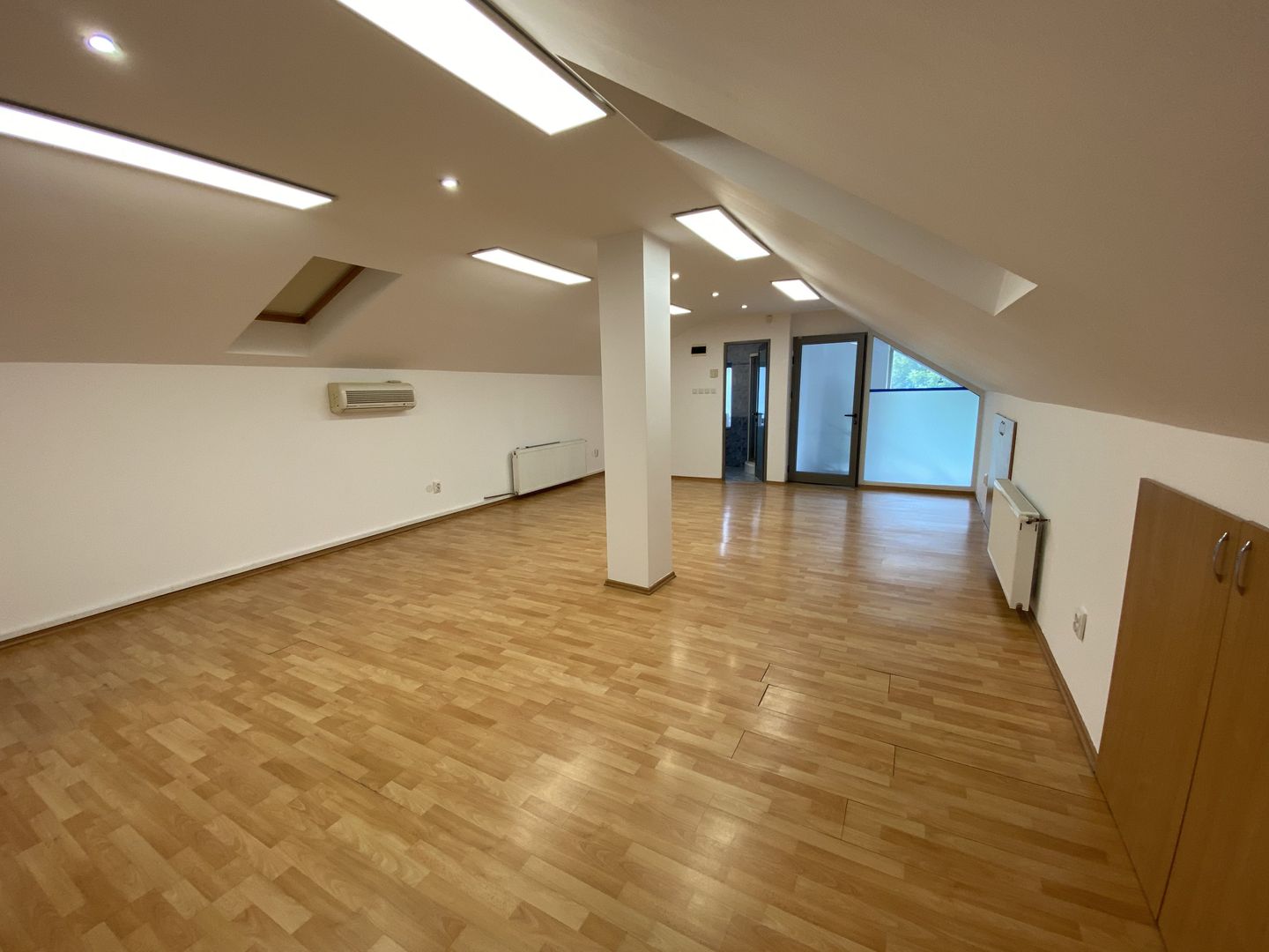 Spatiu de birou -zona strada Cluj - Poză 4