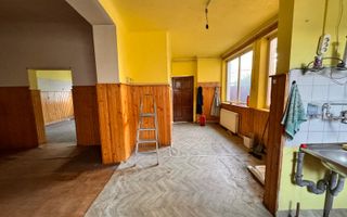 Casa zona centrala -in apropiere de The Office - teren 582 mp - Poză 1