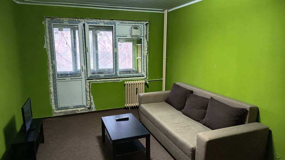 Apartament cu doua camere de vanzare, bd. Brancoveanu, 88.900€ negociabil - Poză 1