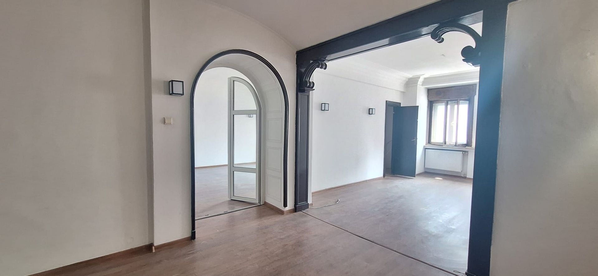 Apartament 4 camere Magheru 135mp Risc 1 - Poză 4