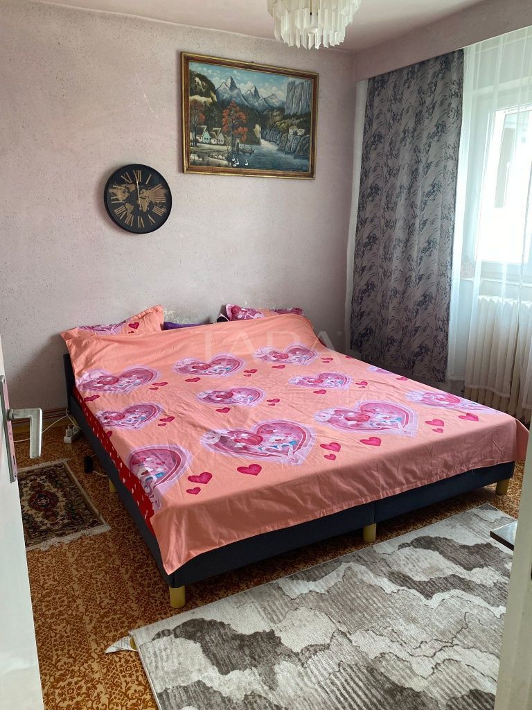 Apartamentcu 2 camere decomandate, priveliste deosebita. - Poză 5