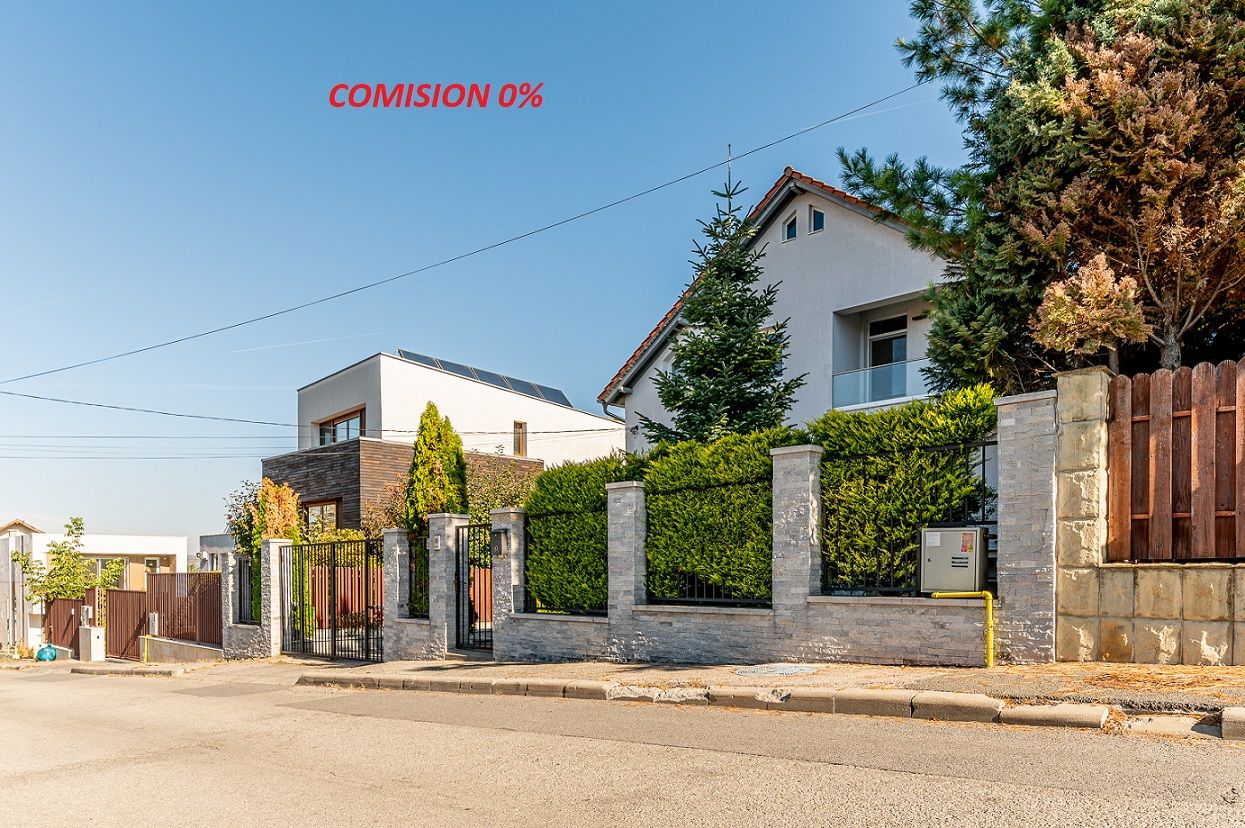 Casa deosebita, 270 mp utili, D+P+M, teren 544 mp, Andrei Muresanu - Poză 3