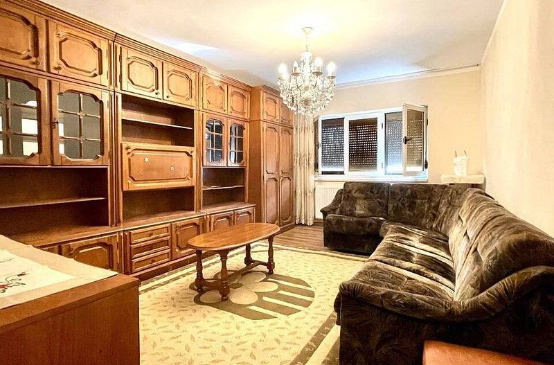 Apartament în Calea Aradului - 2 camere decomandat - Poză 1