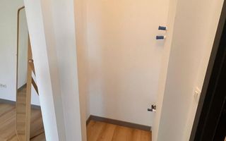 Apartament cu doua camere semidecomandat, piata Domenii - Poză 10