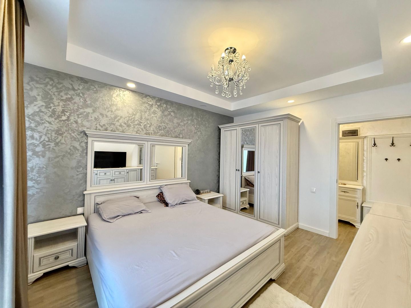 COSMOPOLIS - Apartament cu 3 camere, mobilat si utilat. - Poză 5