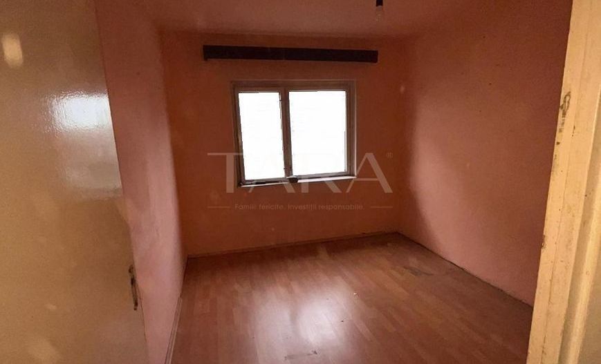 Apartament cu 3 camere de vânzare, in centrul Apahidei. - Poză 2