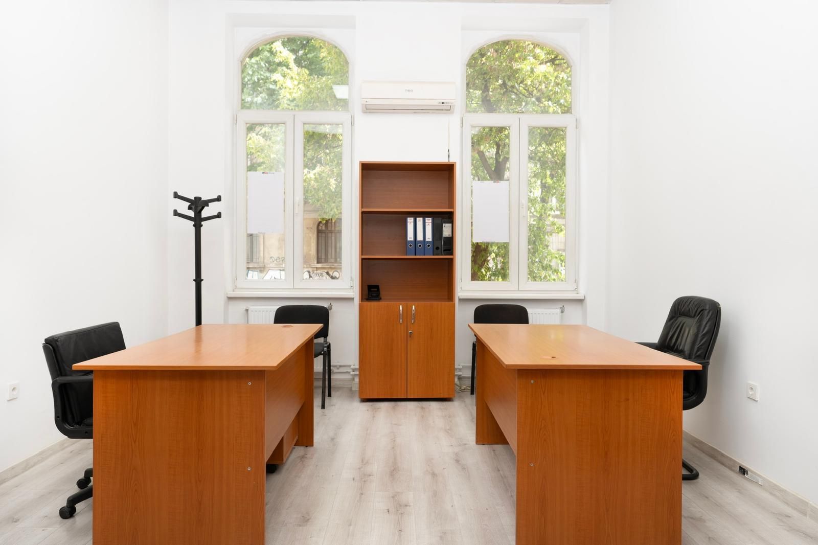 Spatiu birouri de inchiriat Kogalniceanu - Poză 3