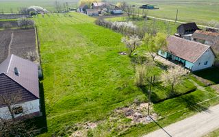 Teren intravilan 1440 mp în Adea - Poză 1