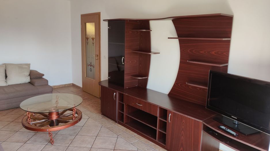 APARTAMENT  4 CAMERE C.ARADULUI 650 EURO - Poză 13