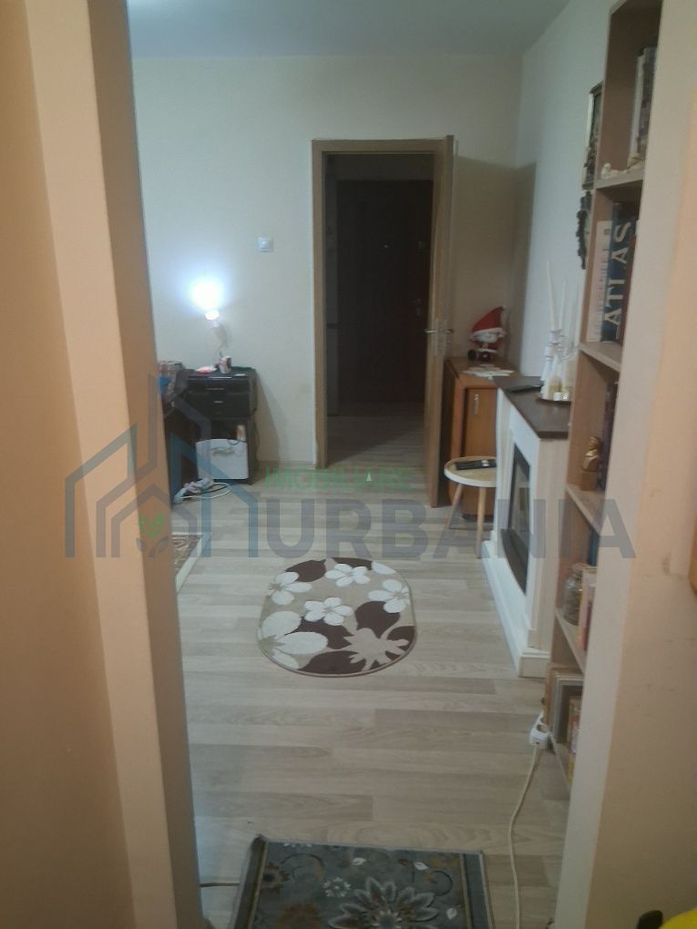 Apartament 3 camere de vânzare în zona Alexandru cel Bun / Poștă - Poză 3