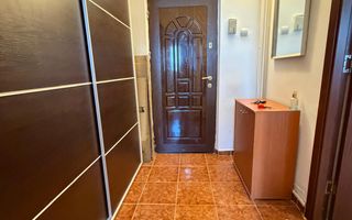 Apartament cu 2 camere / 54mp/ zona Podu Ros - Poză 6