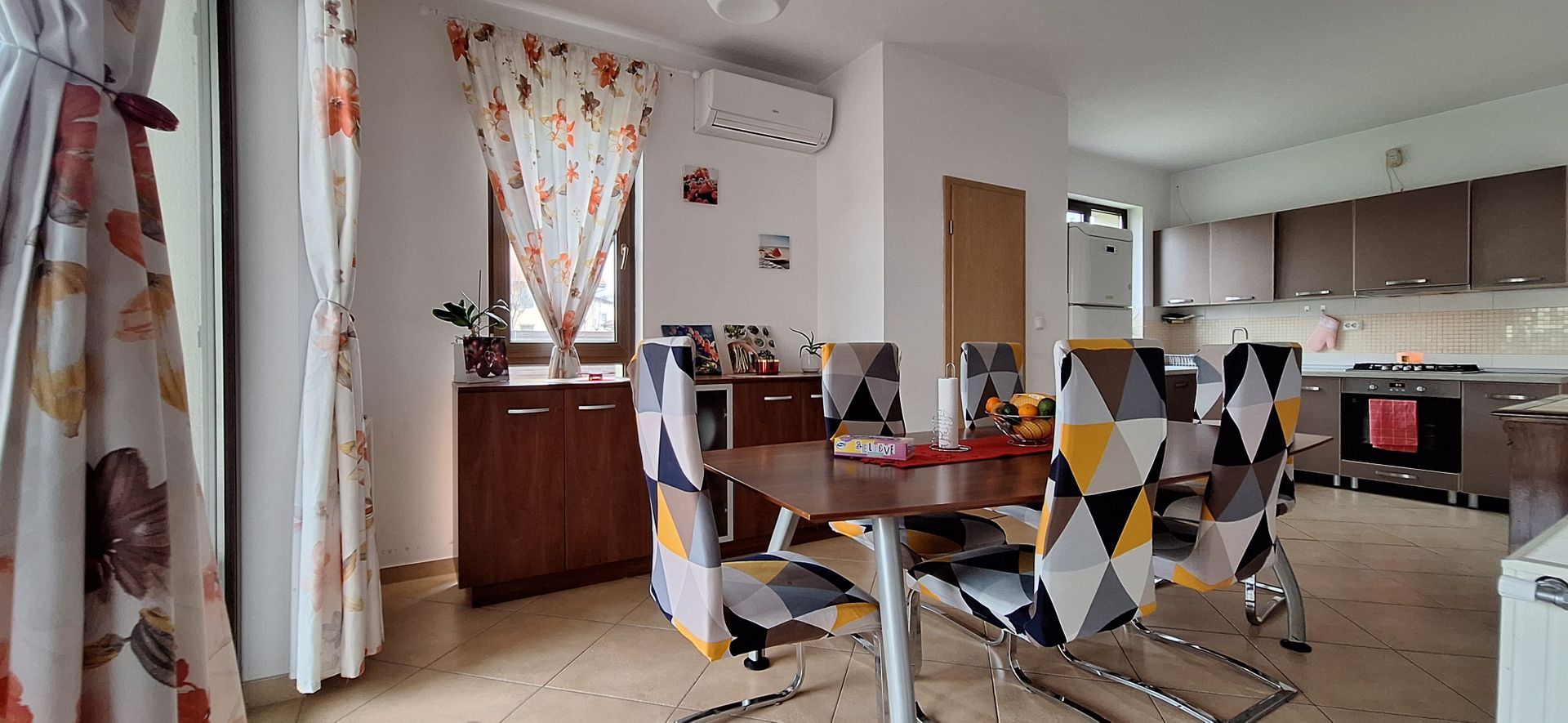 Casa individuala frumoasa si spatioasa in Giroc - Poză 25