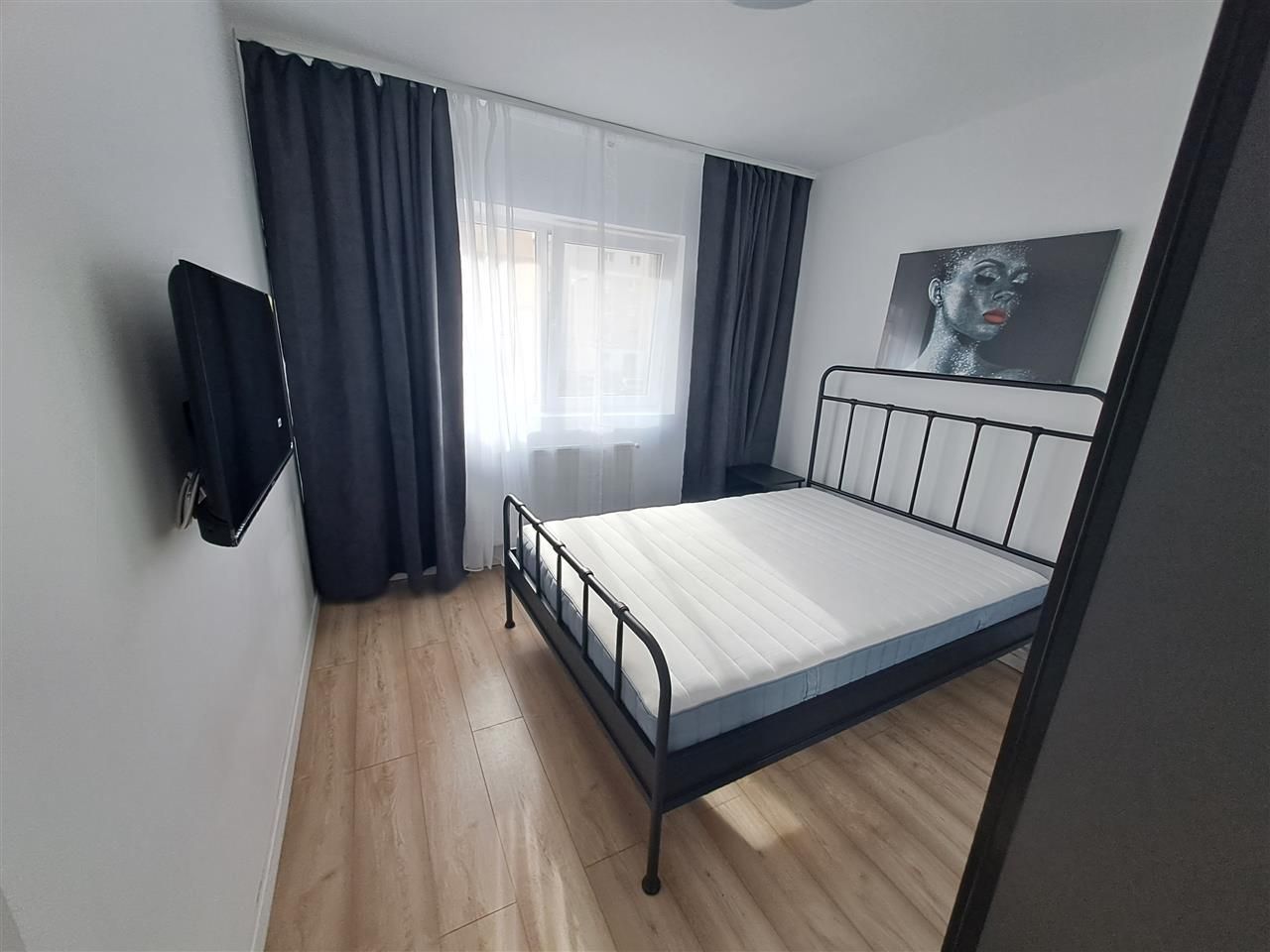 Etaj 1 4 camere  Complexul Studentesc-aproape de Sala Olimpia - Poză 15