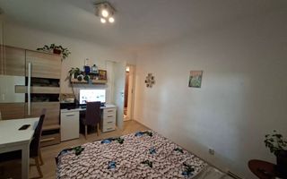 Ap 2 camere decomandat Alexandru cel bun 79900 euro - Poză 1