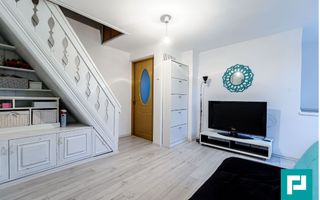 Proprietate cu 5 camere Aurel Vlaicu - Poză 14