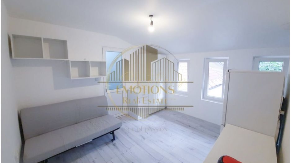 OCAZIE | Casa 3 camere - curte comuna - central | P+M - Poză 5