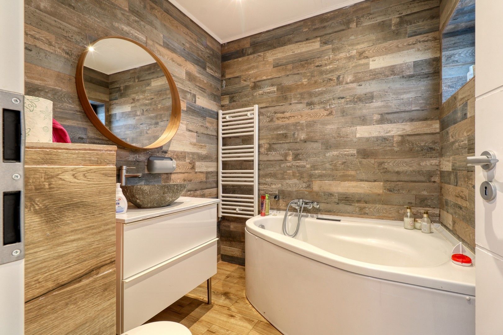 TUNARI- VILĂ MODERNĂ  INDIVIDUALĂ P+1- Toate utilitatile - Poză 23