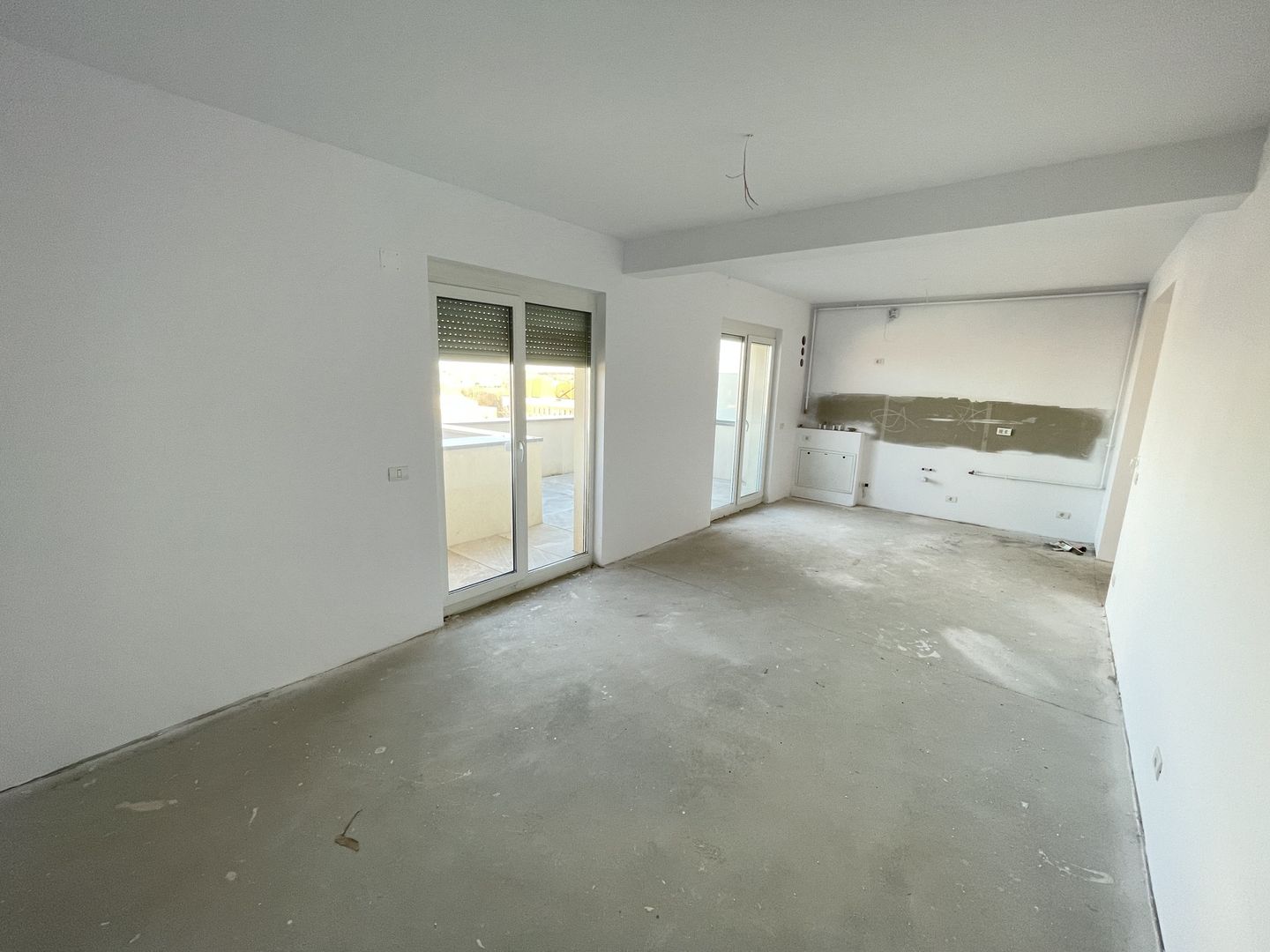 Dezvoltator | Ansamblul Marginii 4 | Penthouse | Terasa de 44 mp - Poză 6