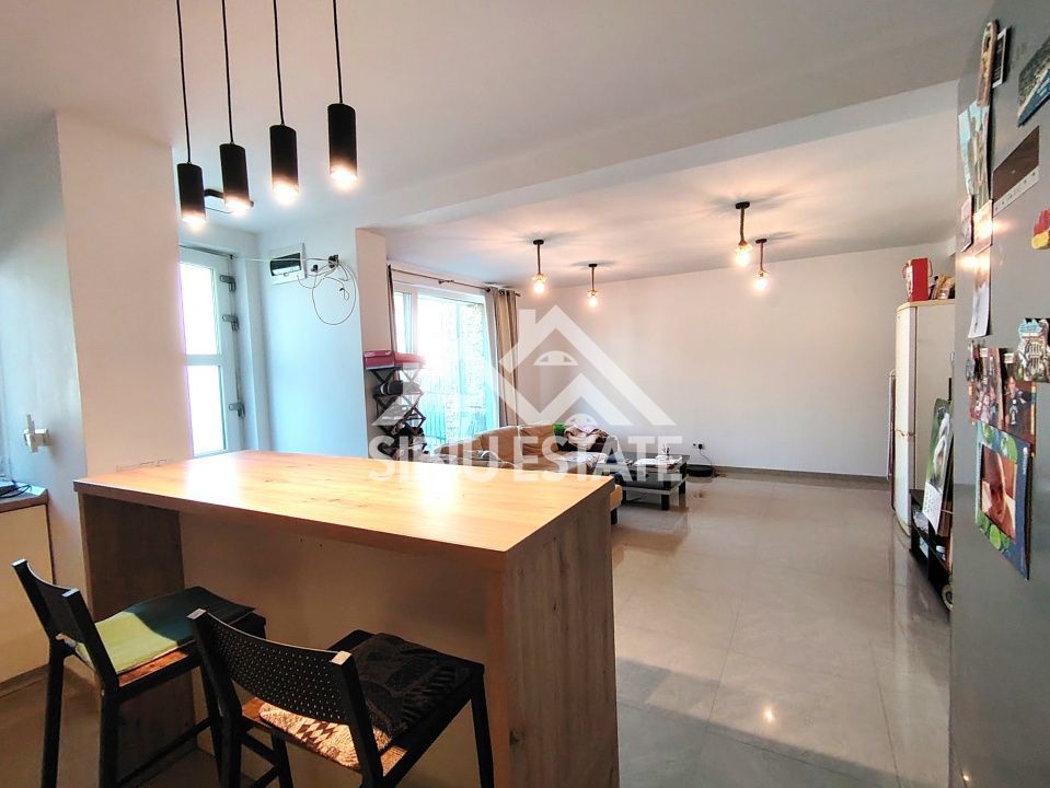 Casa la pret de apatrament 4 camere 2 bai - Poză 13