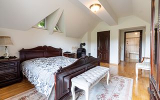 Casa individuala, 5 camere, dressing,garaj, 1000 mp gradina, Borhanci - Poză 20