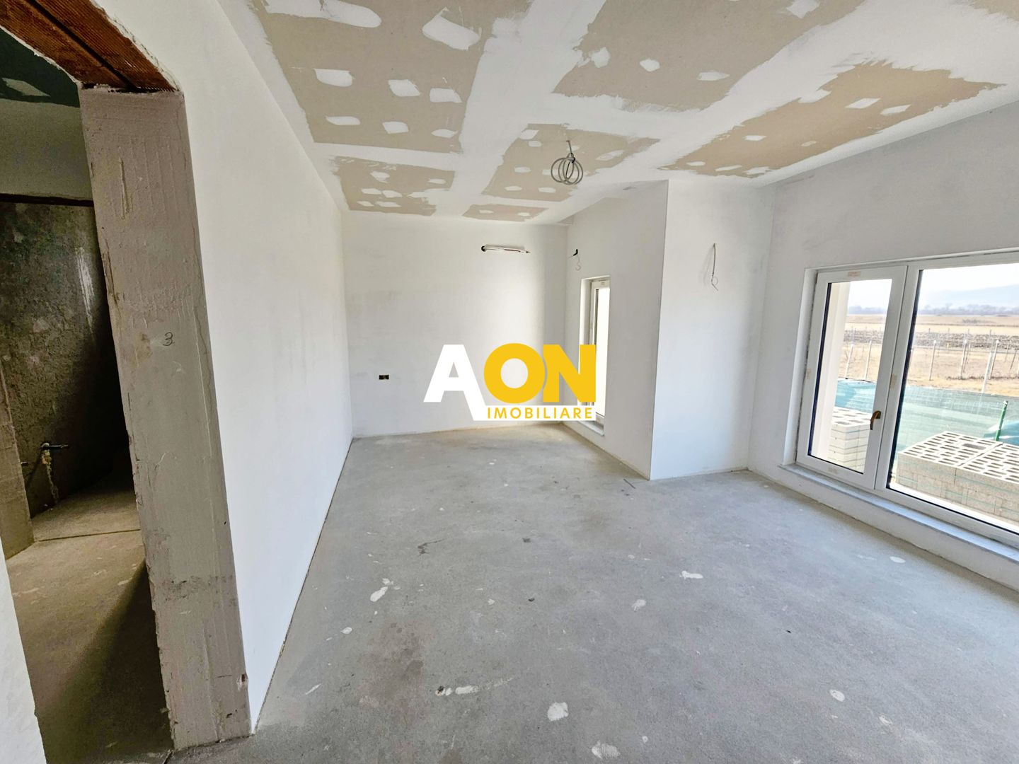 Casă 6 camere în Ciugud, dotări premium și design modern, 710 mp teren - Poză 10