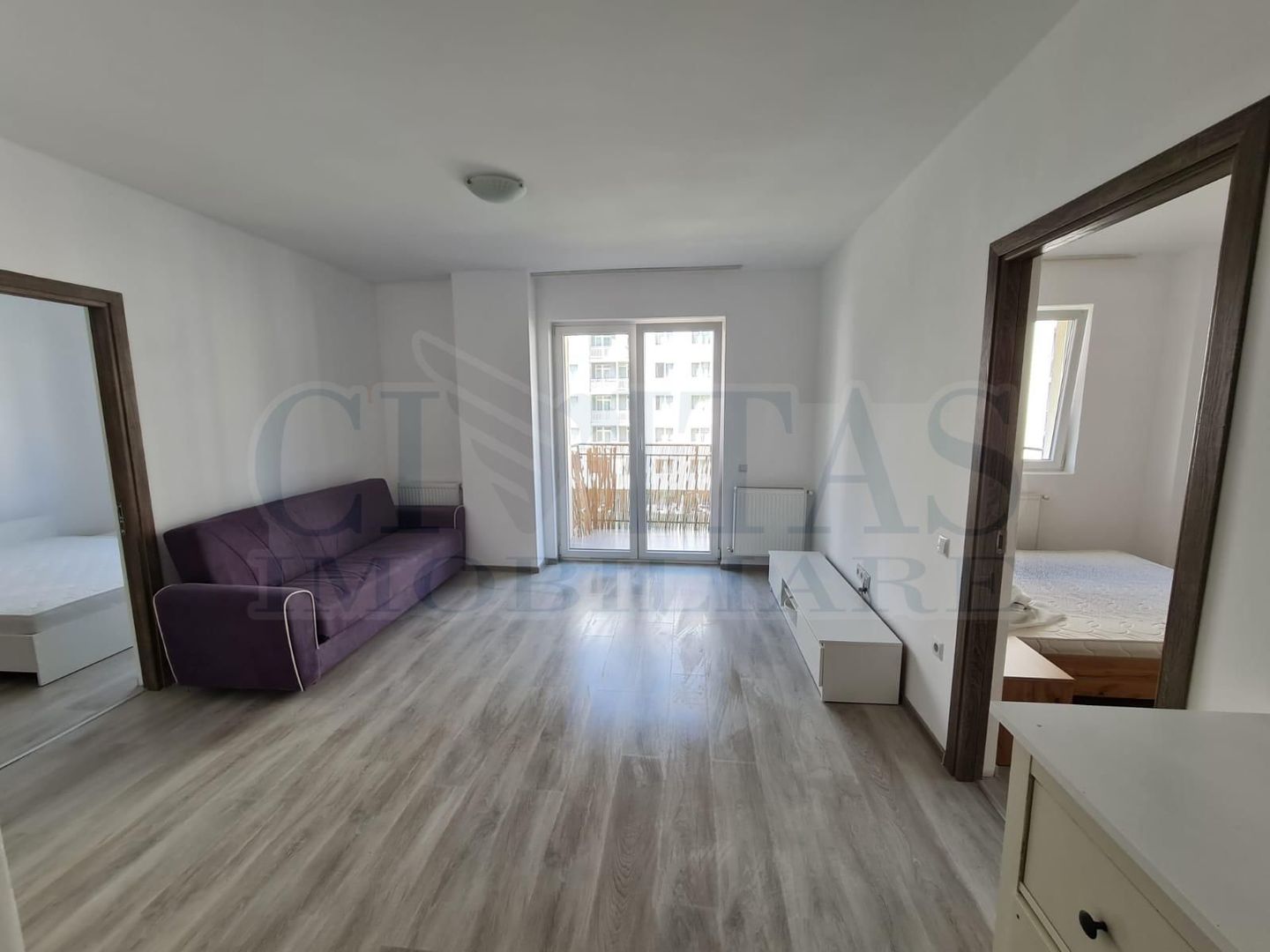 Apartament 3 camere + garaj subteran, Iris, str. Oașului - Poză 1