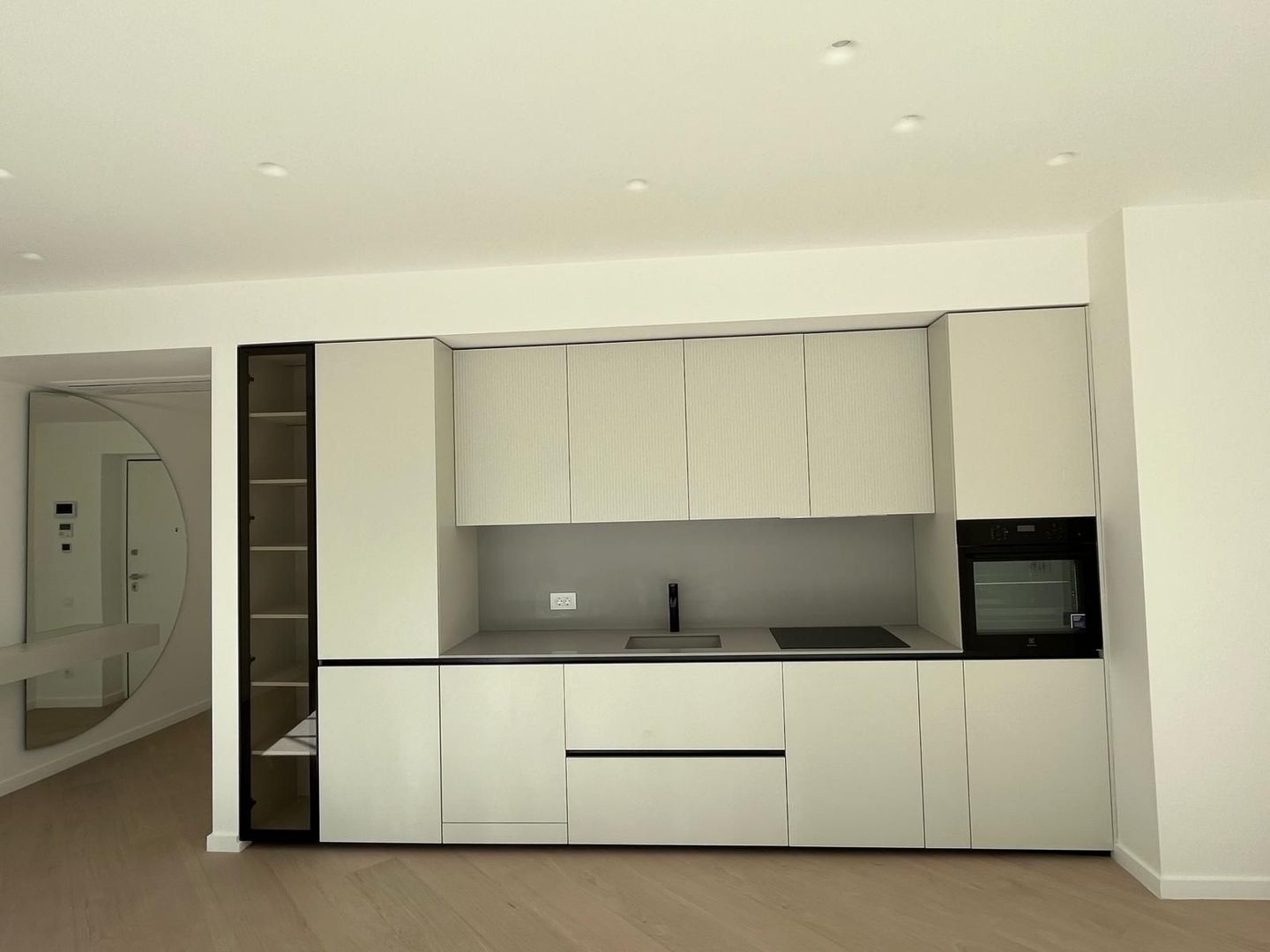 Apartament superb 3 camere I Aviatiei Tower Faza II I Vedere libera - Poză 5