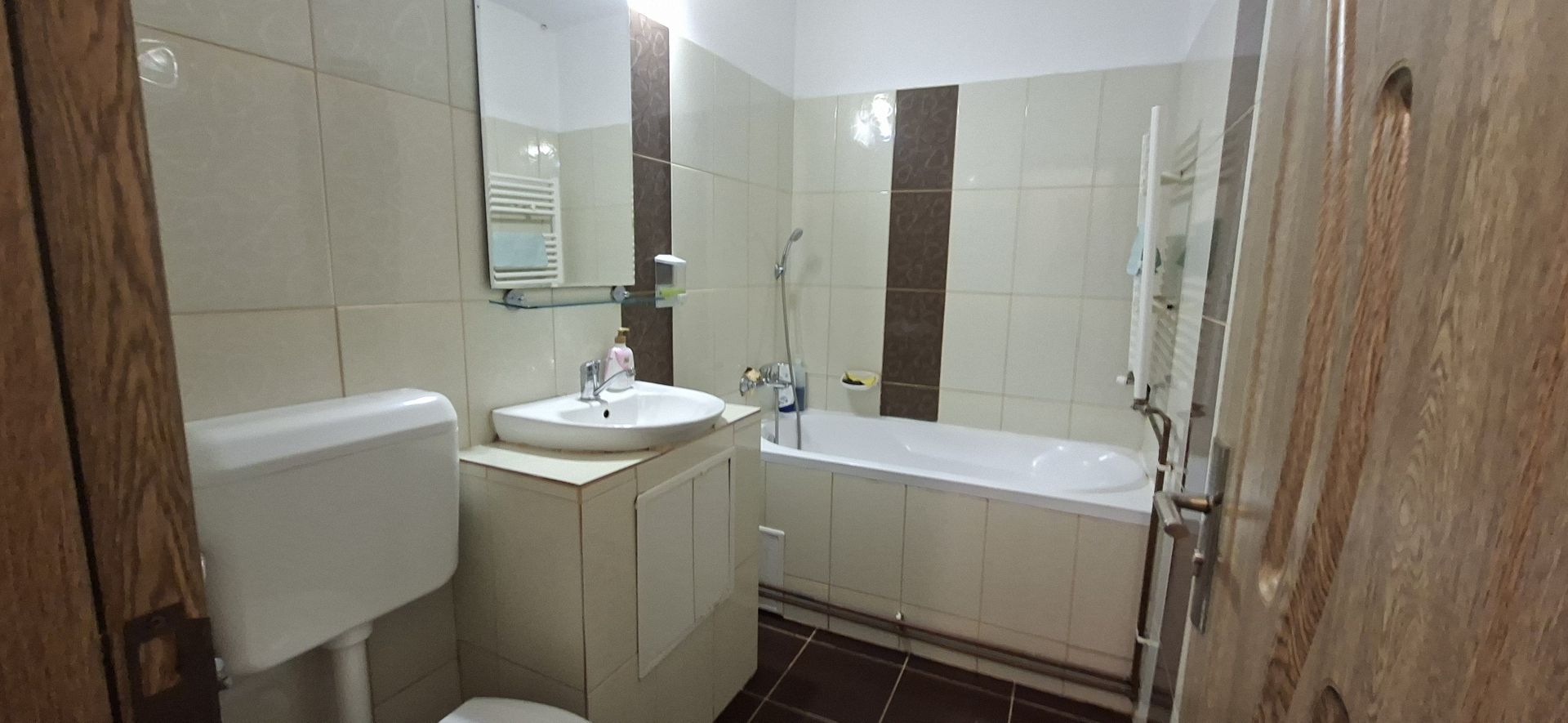 Apartament cu 2 camere - P-ta 700/Business Center - Poză 11