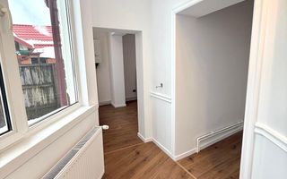 Casa de vanzare - Centrul Vechi - Poză 1