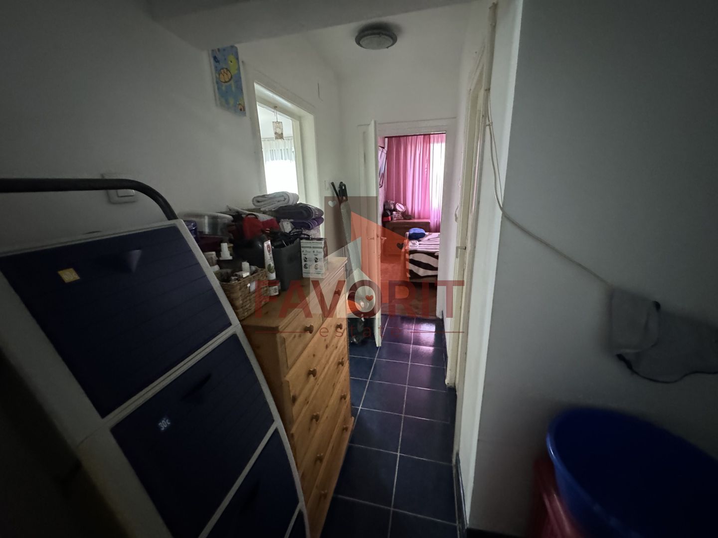 Etaj intermediar. Pozitie excelenta. Boxa in CF - Poză 8