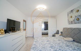 Gata de Mutat! Apartament 3 Camere Renovat – Locul Perfect pentru Familia Ta - Poză 3