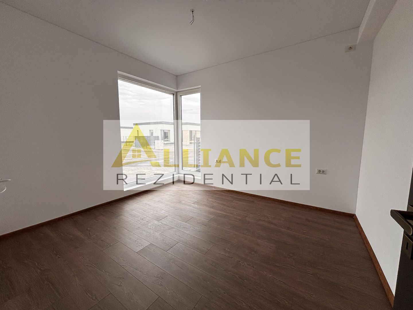 Casa in ansamblu rezidential Berceni - Poză 8