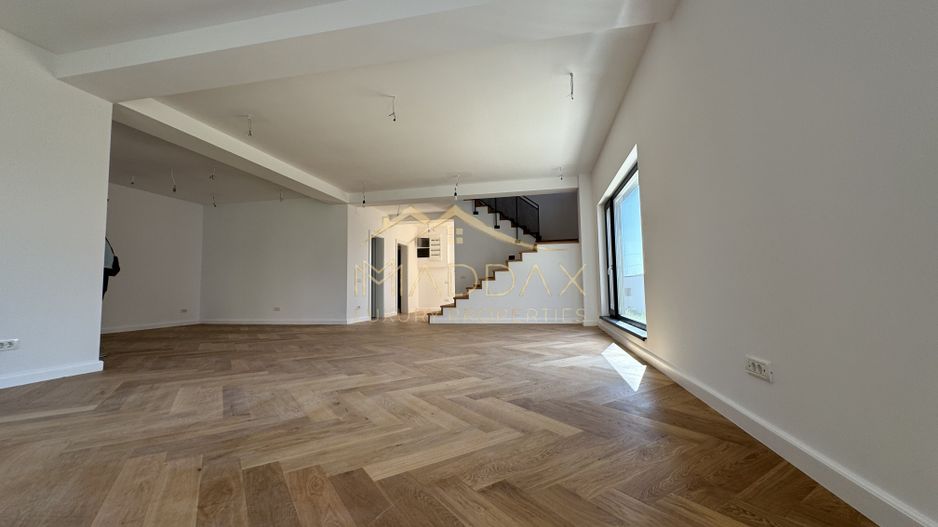 Vila LUX***Panouri fotovoltaice***Lake view//Laguna Albastra/Corbeanca - Poză 40