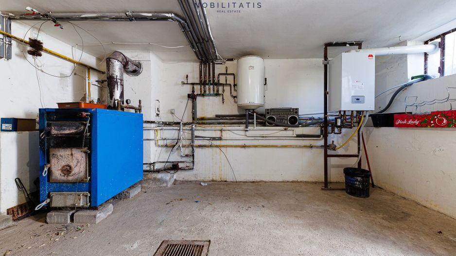 Vânzare casă individuală cu potențial extraordinar în Dumbrăvița - Poză 13