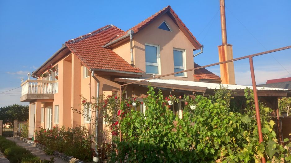 Ag EUROPA vinde casa NOUA individuala în Madaras 4 cam 7 ari 175mp. - Poză 40