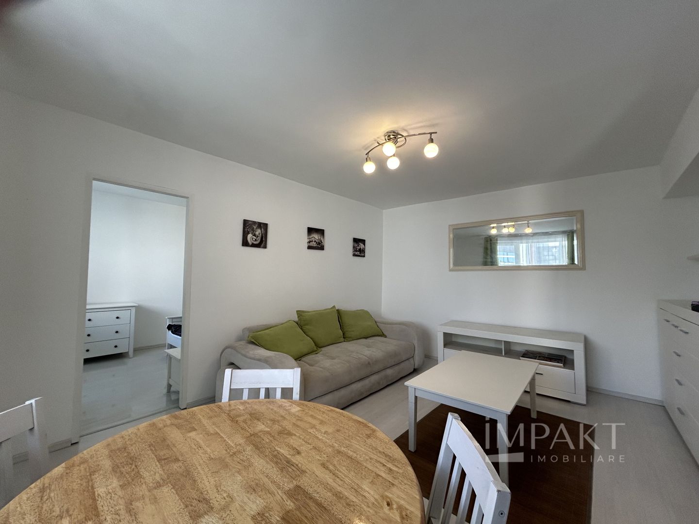 Inchiriere apartament cu 2 camere zona Horea! Disponibil din 27.09 - Poză 1