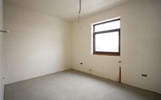 Casa de vanzare Parter Zona dealuri Oradea - Poză 11