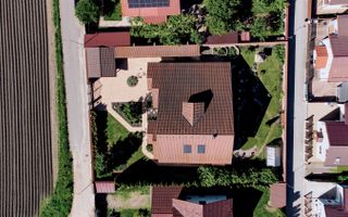 Proprietate de lux în Ghimbav, la doar 10 minute de Brașov - Poză 38