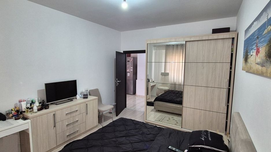 De vanzare apartament 2 camere Militari Residence - Poză 2