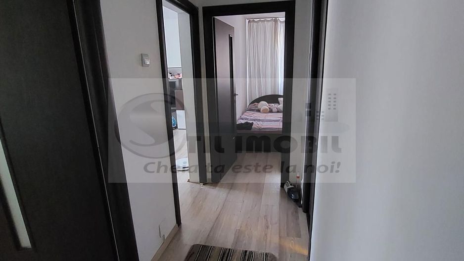 Zimbru, 2 camere decomandat – 40 mp, etaj 6/10 – 80.500 € - Poză 3