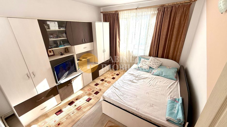 3 Camere Renovat - Etaj Intermediar - Podu Ros Primaverii - Poză 5