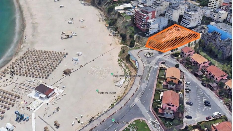 Teren de vanzare locuinte colective - Plaja Reyna - PUZ Aprobat - Poză 2
