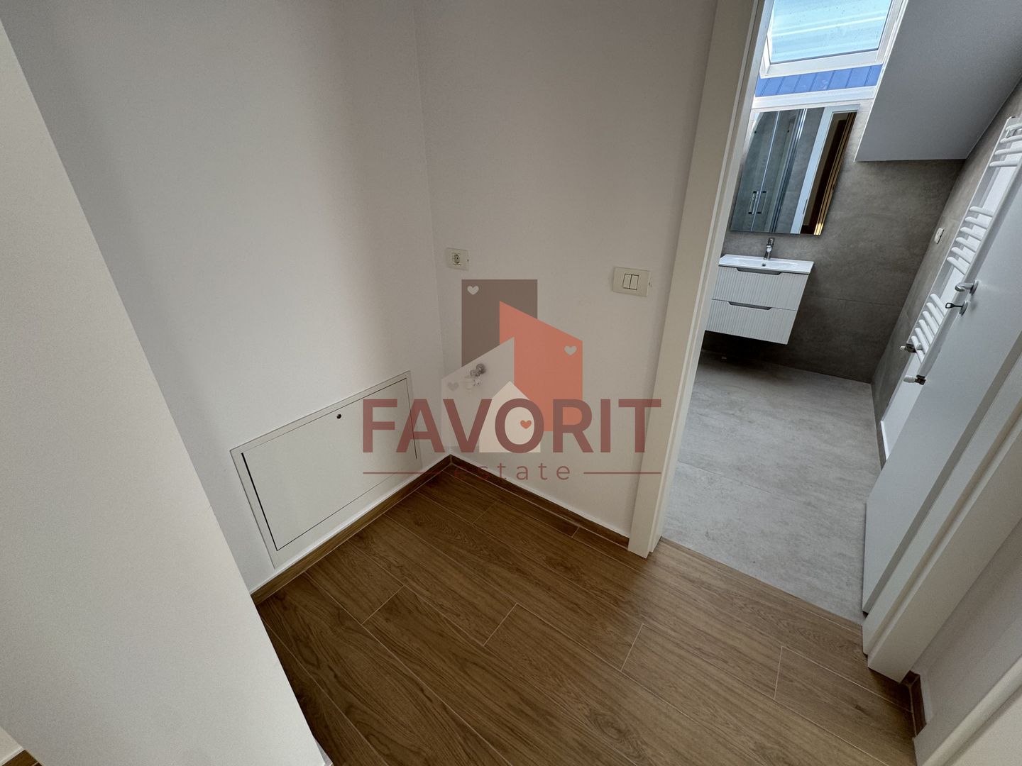 Disponibil imediat. 1 loc de parcare in CF. TVA 21% inclus. - Poză 13