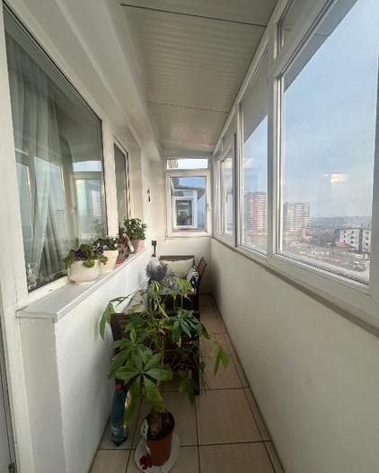 Apartament 2 camere metrou 1 mai - Poză 2