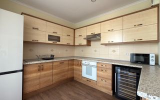 Apartament cu 3 camere, etaj intermediar, parcare, langa Iulius Mall - Poză 4