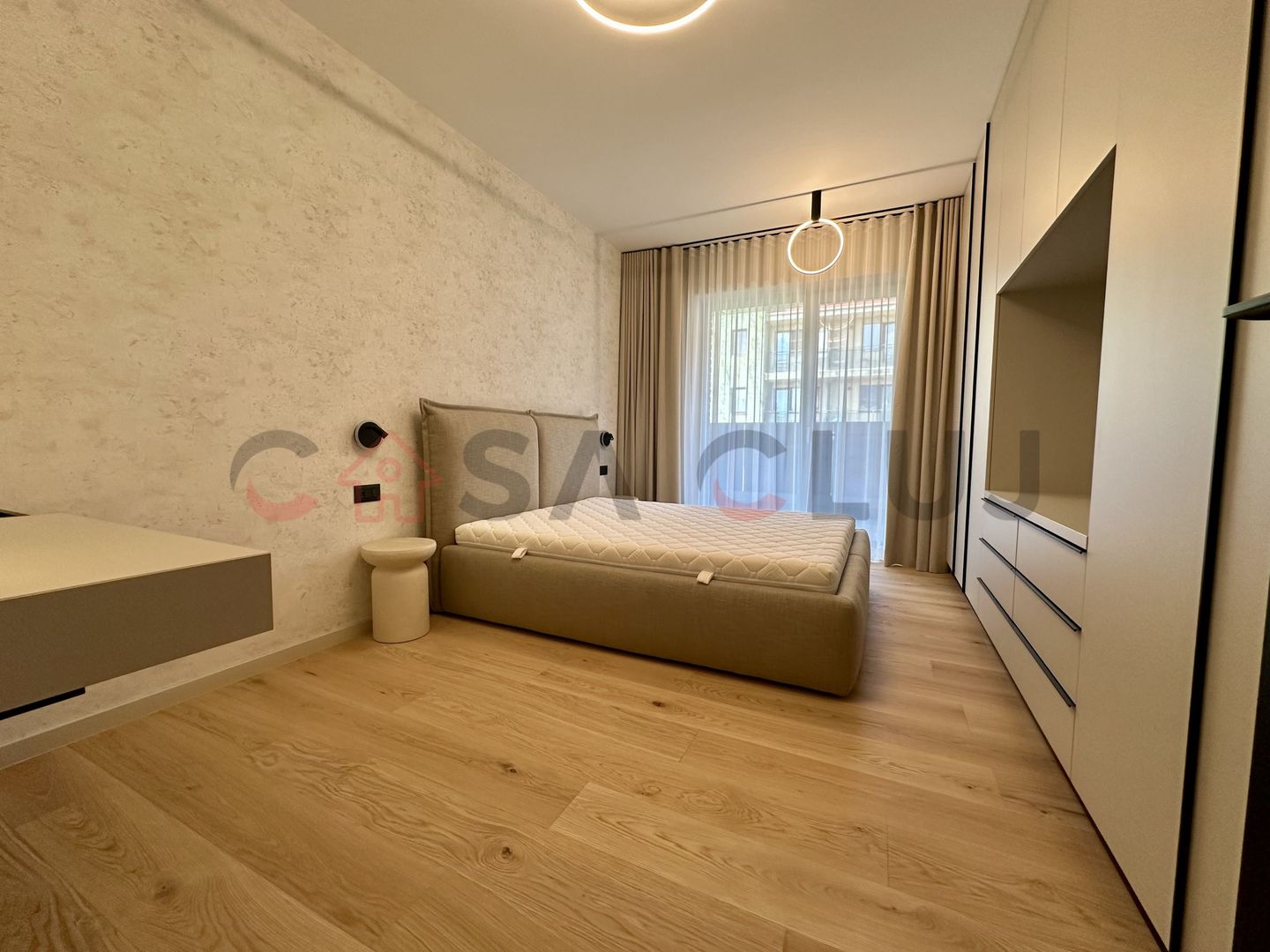 Apartament ultrafinisat, spatios. Parcare! Bloc Nou! Zona Fsega! - Poză 6