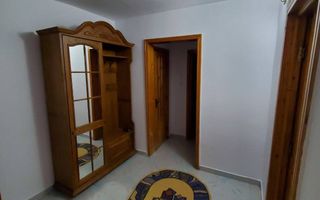 De vânzare apartament cu 2 camere, Zona Mihail Kogălniceanu - Poză 3
