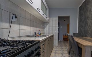 Apartament 3 camere cu balcon și parcare în Florești – Strada Eroilor. - Poză 3