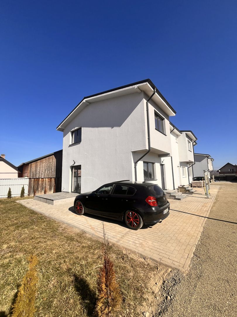 Duplex de Vanzare/Inchiriere I Suceava/Tișăuți I 102.000Euro - Poză 13