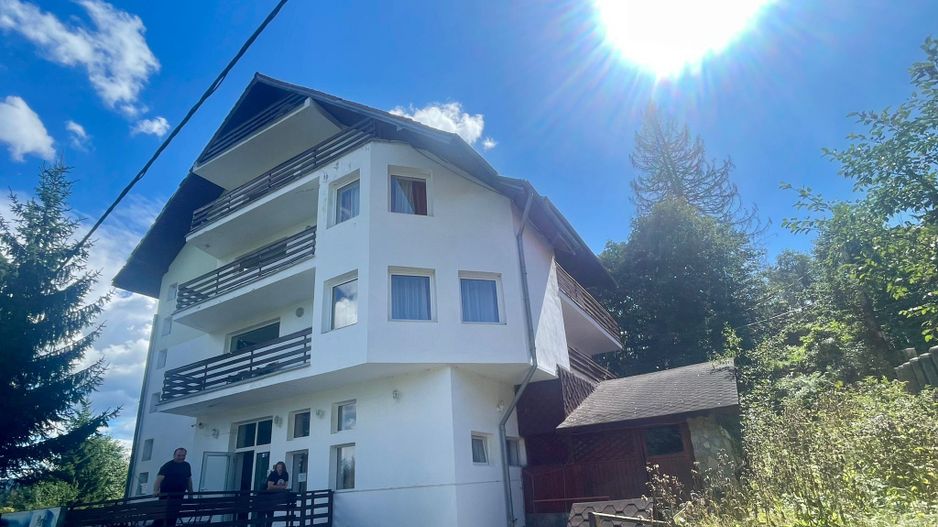 Aparthotel cu view superb Valea Prahovei - Poză 1